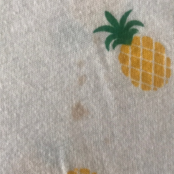 Forever 21 Pineapple T-Shirt - Picture 4 of 4